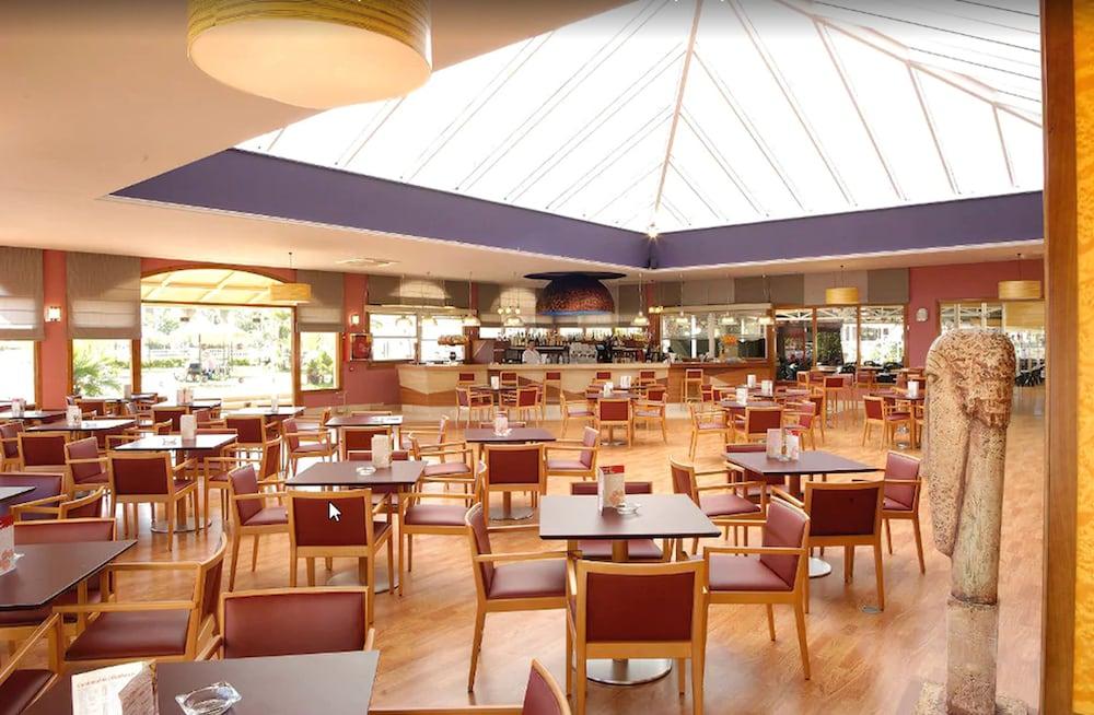 Evenia Olympic Suites Lloret de Mar Exterior foto