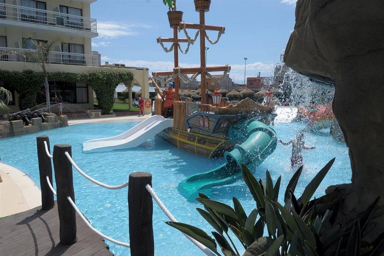 Evenia Olympic Suites Lloret de Mar Exterior foto